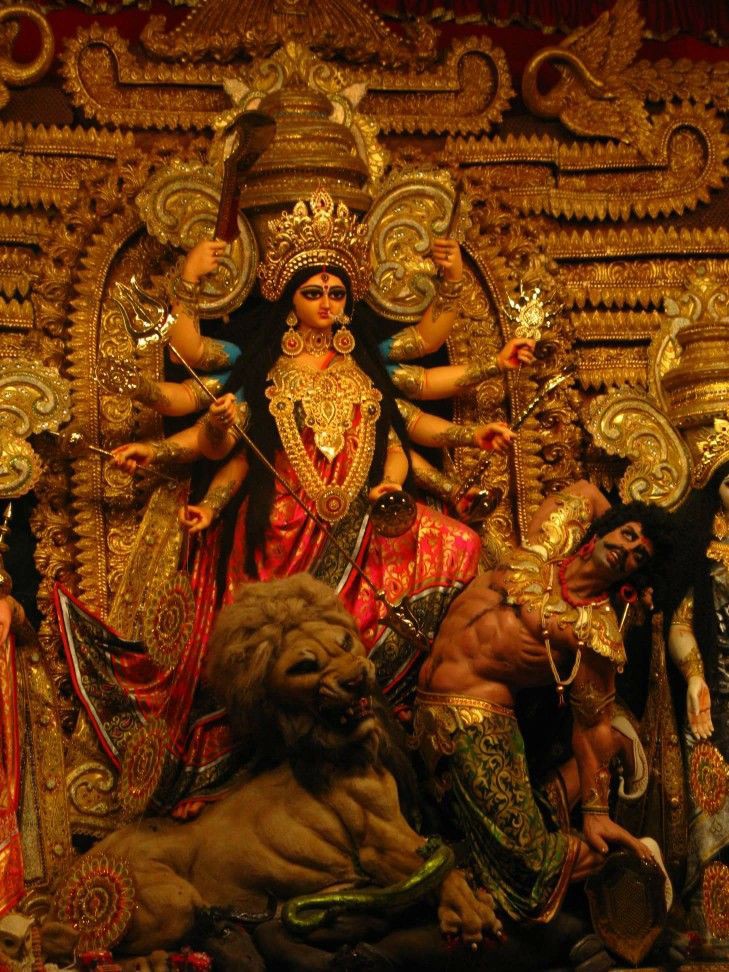 moonlightt2109's tweet photo. A very Happy Navratri to all 🕉🔱✨️ https://t.co/ly2pANV0S0