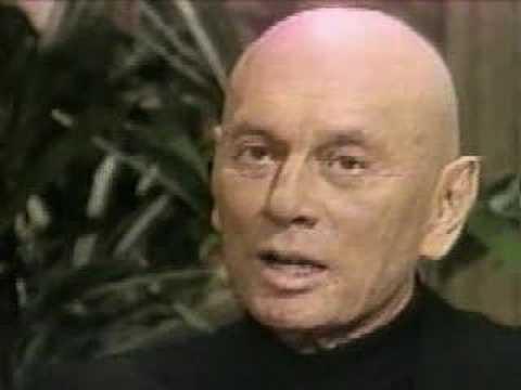 BizarreBlurbs's tweet photo. In his final interview before succumbing to cancer, Yul Brynner famously uttered the words, "Don't smoke. Whatever you do, just don't smoke. https://t.co/ve1Tt6u4cX