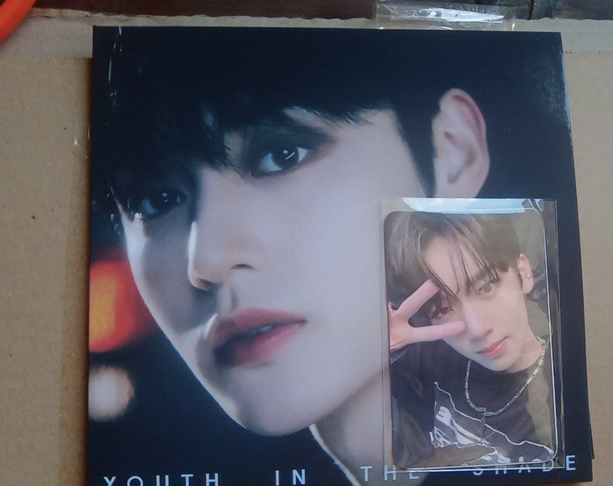 TrishaGalvez15's tweet photo. WTS LFB ZB1 PH

JIWOONG DIGIPACK + YUJIN PHOTOCARD = ₱300
JIWOONG BUNNY/RABBIT LD POB=  ₱400

•ONHAND
•MOP: GCASH / PAYO
•MOD: JNT OR SCO

REPLY / DM TO MINE https://t.co/X63D9ivaef