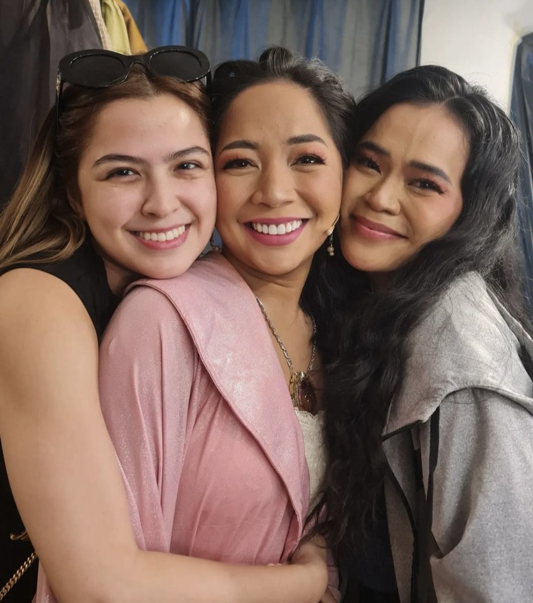 the 3 Julia's of #PETAWalangAray reunited🫶

#AlexaIlacad #KDEstrada #KDLex