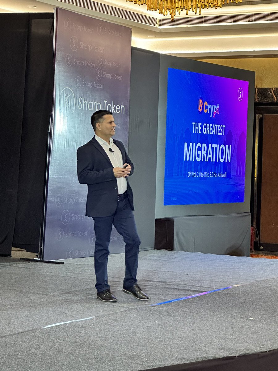 debug_mode's tweet image. Attending very informative keynote talk by @mcbeniwal at #bcrypt23 🙏 #sharptoken @CsharpCorner