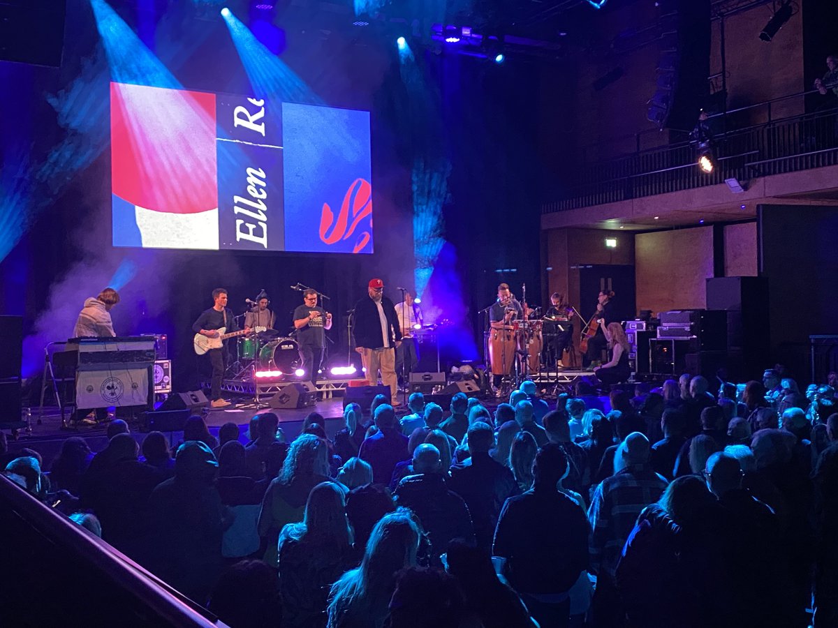 InTheCrowdUK's tweet photo. Fantastic night with @SmooveTurrell at @FireStationSun last night. New album tunes top class 👏 @JohnTurrell @stevenmoove @mikeporter1 @lloydguitarist #smooveandturrell #firestationsunderland #lovemusic #livemusic #inthecrowd https://t.co/UWkI77PUvZ