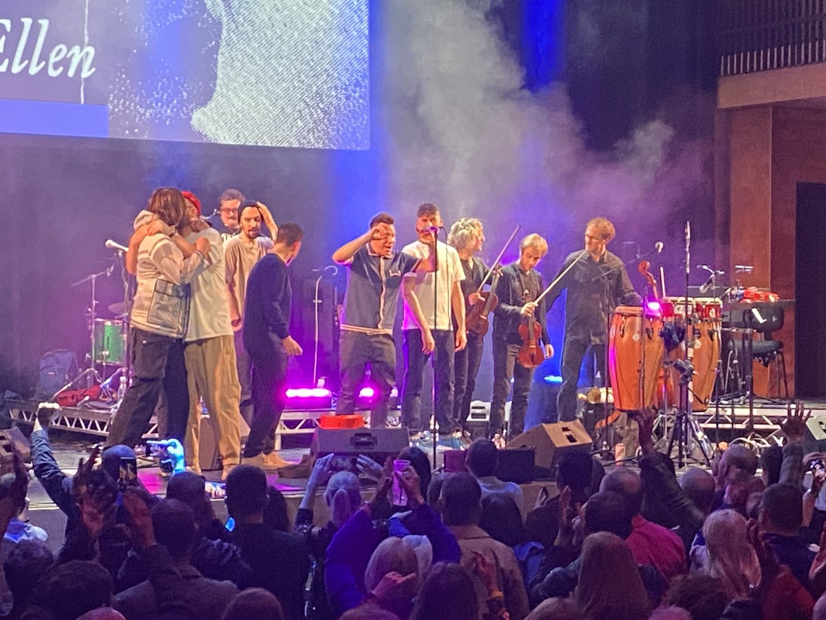 InTheCrowdUK's tweet photo. Fantastic night with @SmooveTurrell at @FireStationSun last night. New album tunes top class 👏 @JohnTurrell @stevenmoove @mikeporter1 @lloydguitarist #smooveandturrell #firestationsunderland #lovemusic #livemusic #inthecrowd https://t.co/UWkI77PUvZ