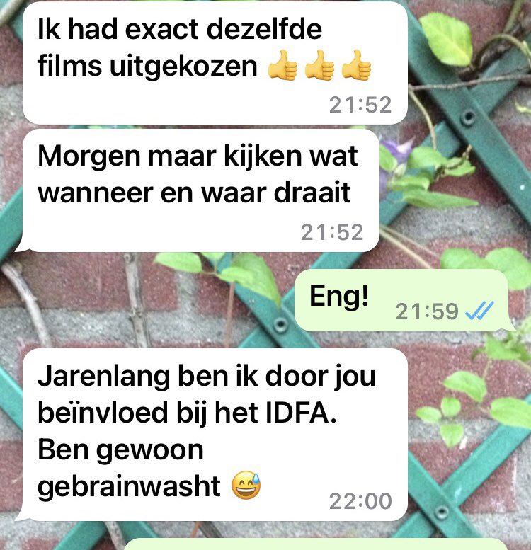 MonicaKeyzer's tweet image. 📱Films uitgezocht.
🎞️3 films gezien in het Ketelhuis.
🧆Curry madras croquettes in Bar Kantoor.
🗳️gestemd !
✅Het Parool Filmfestival.

#Paff @hetketelhuis @parool @pshetparool #HetKetelhuis #Parool