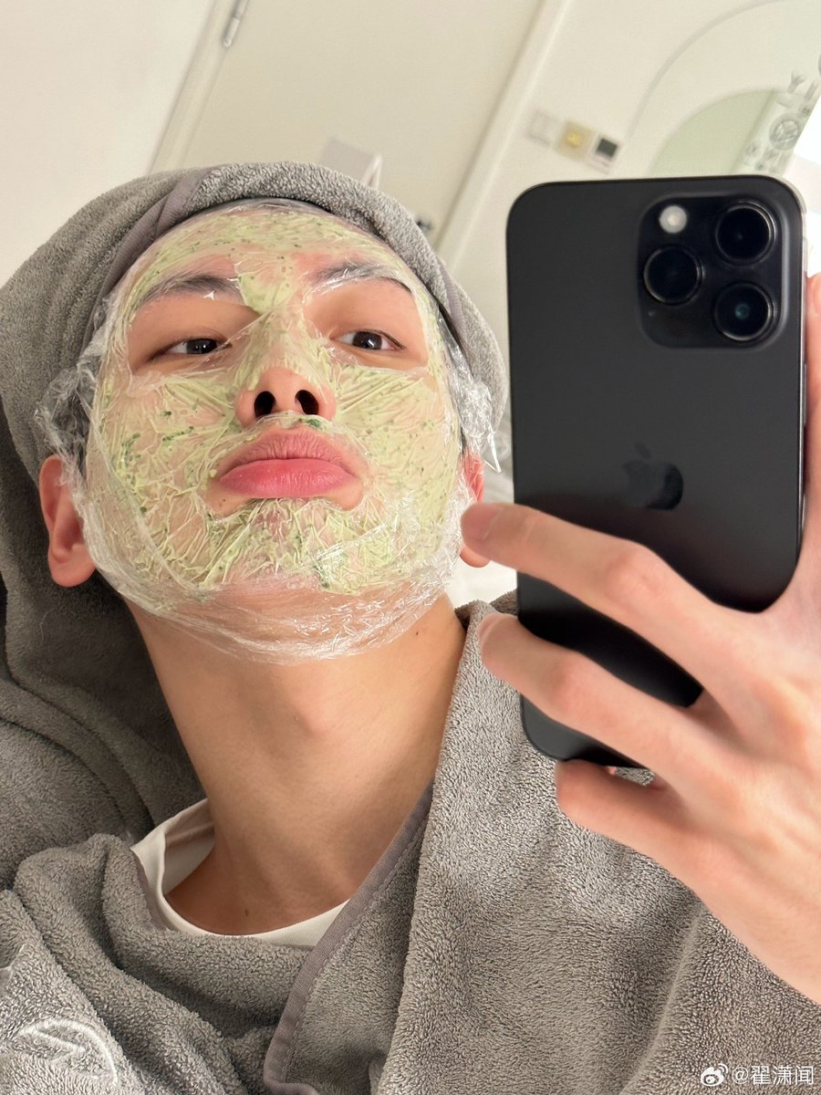 ZHAlXIAOWEN's tweet photo. #翟潇闻's weibo chaohua update !! 🤍 https://t.co/fTqViqfVTt