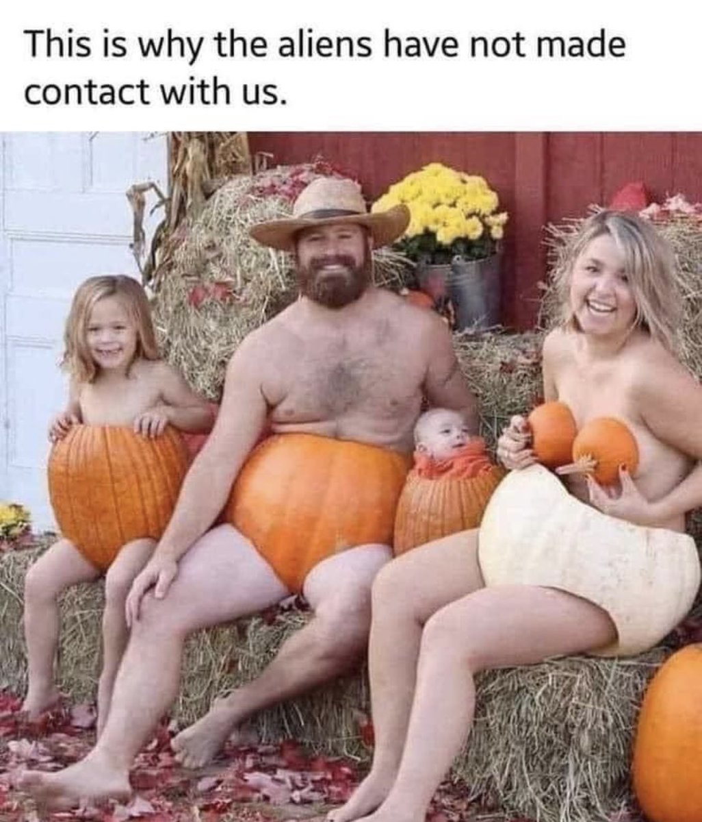 Halloween approaching guys..
Have a great Sunday!
☠️🏴‍☠️💥🥂🎃
#halloween #thatdiaperlooksgoodonyoumiss
