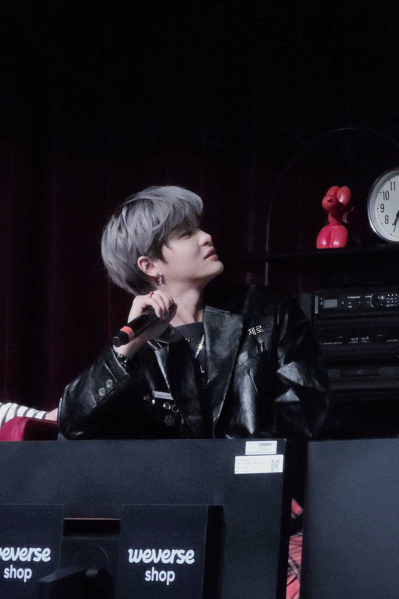 314bbyong's tweet photo. 231011 스페셜 팬미팅

#TREASURE #트레저 #JIHOON #지훈 https://t.co/67TSnlciDN