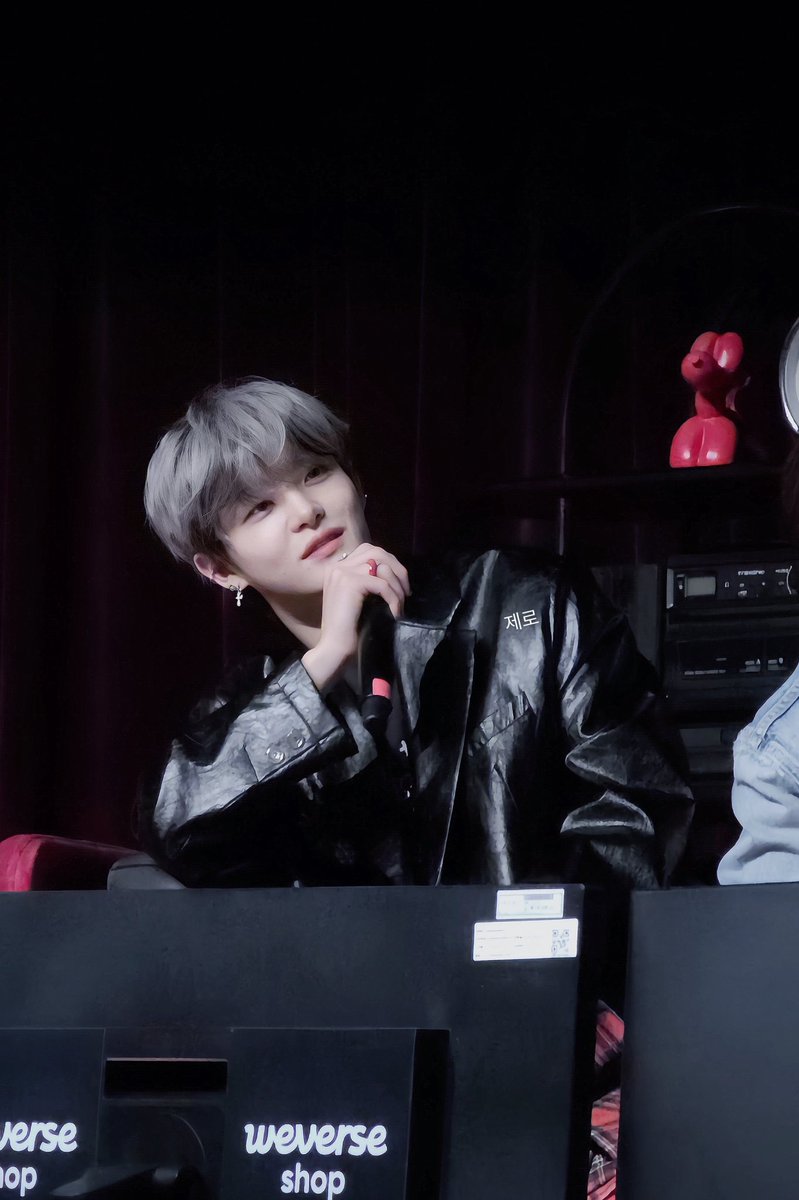 314bbyong's tweet photo. 231011 스페셜 팬미팅

#TREASURE #트레저 #JIHOON #지훈 https://t.co/67TSnlciDN