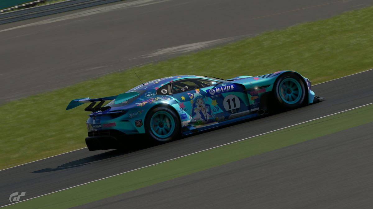 hirotti_1go's tweet photo. #PS5Share, #グランツーリスモ7  今日のマツダカップRd.1は予選7位の決勝4位でフィニッシュしました❗後半のタイヤグリップ低下を考慮しながら最後まで無事に走り切りました✨ https://t.co/k7M8Q62kNb