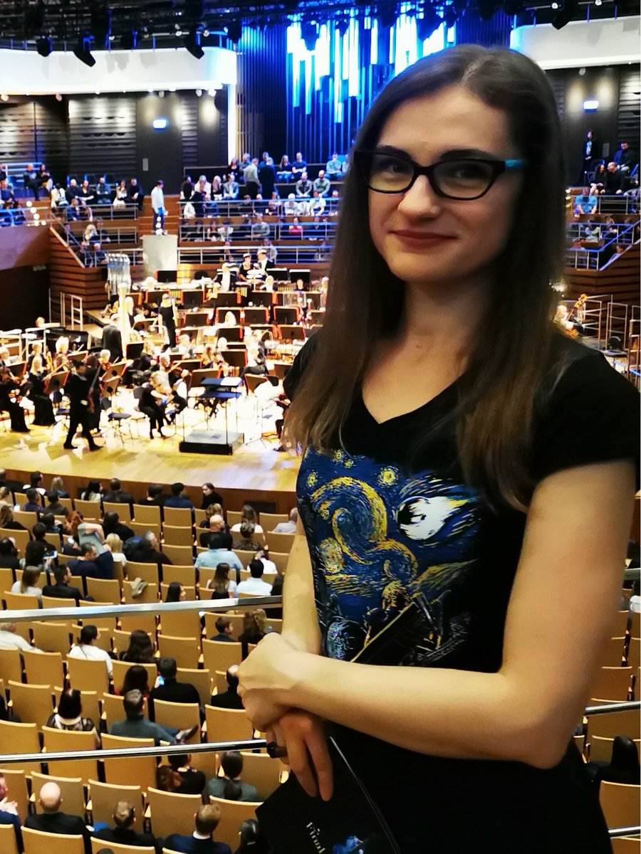 yoitsdomka's tweet photo. Why is Dancing Mad my favourite FF musical piece? Because I'm that person who wants everything all at once - and in Dancing Mad, I get it all (well, except for maybe a chance to breathe).
1/4
#finalsymphonycontest https://t.co/QF1bl7U5tt