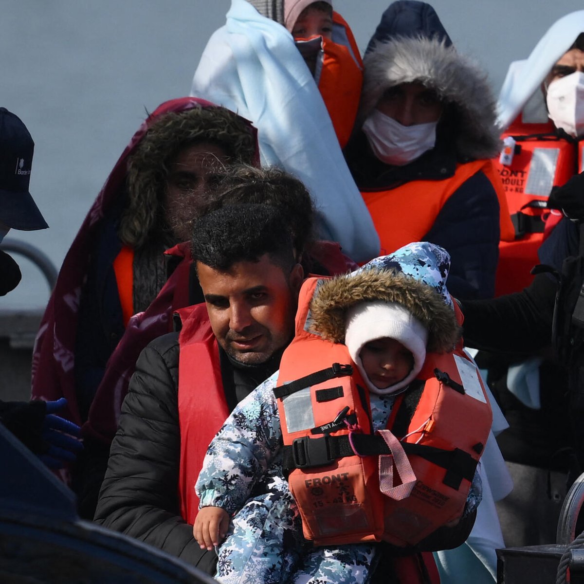 TheGreatLakesE1's tweet photo. 4) But what @hrw explicitly ignored is that this #UK_Rwanda deal is a humanitarian act. The policy’s aim is to decrease the number of migrant crossings in the #English_Channel, stop human smuggling, save countless lives and break the business model of vile people smugglers. https://t.co/23ifm1gmcT
