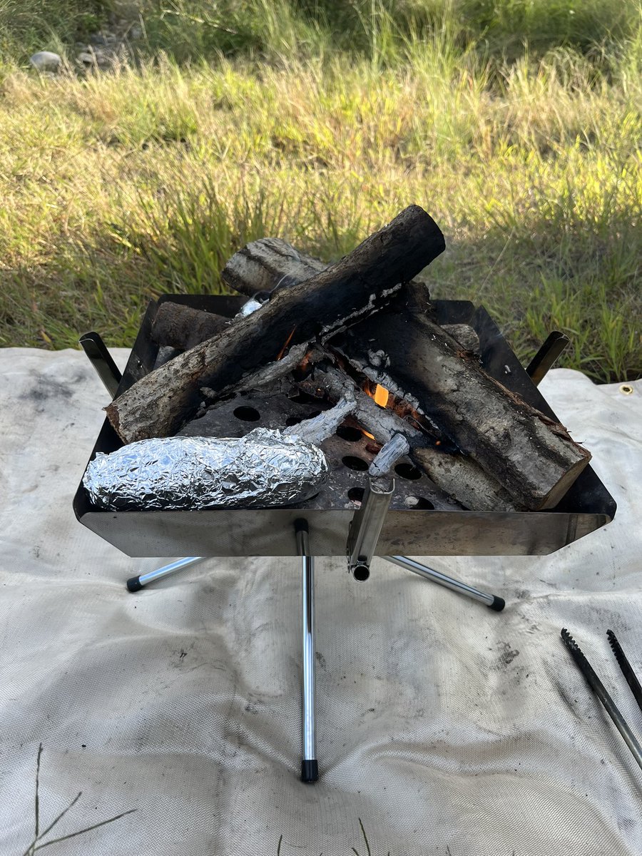 nigamo25's tweet photo. 焼き芋🍠 https://t.co/pvoGH2j4el