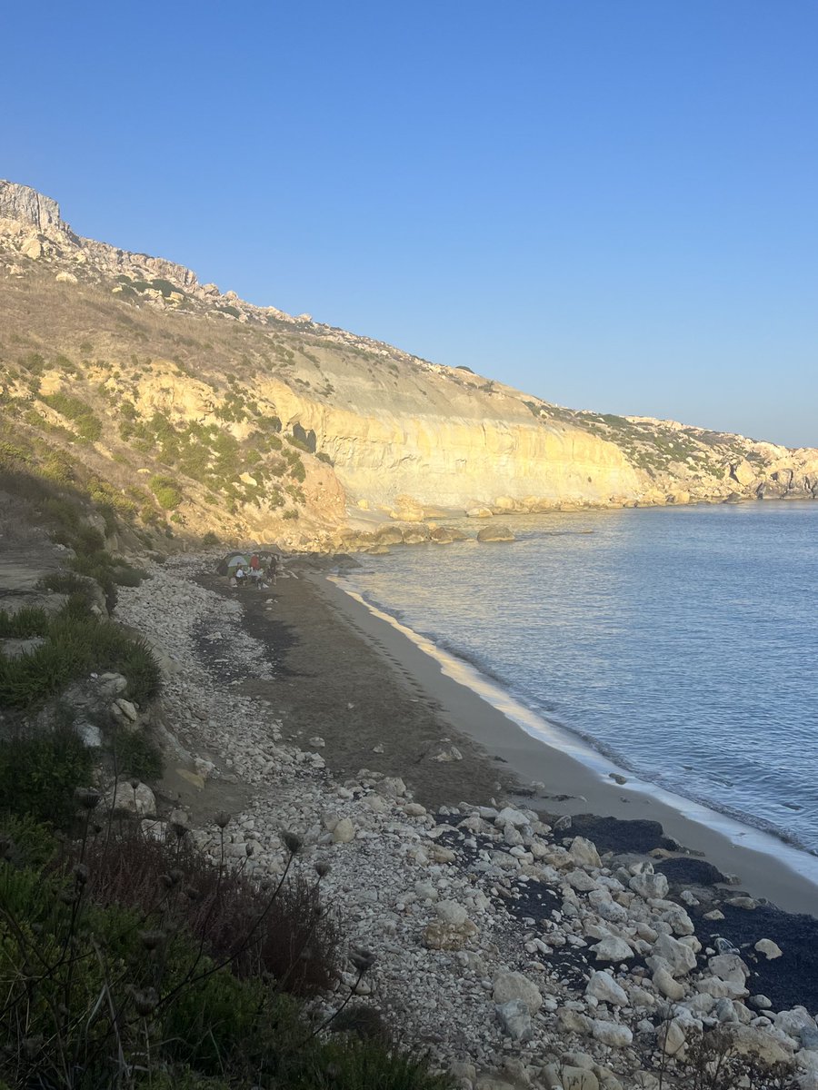 Another time one of the very few dog beaches taken up by campers who seem to be blind or illiterate to see or read notices that camping is not allowed at mgiebah. Same for off-roaders who are always there too. Shame and so unfair to our four legged babes