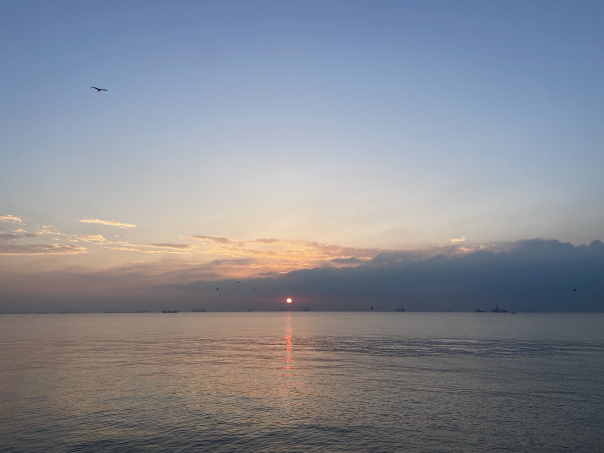 ByERussell's tweet photo. Istanbul #runrise 🏃‍♂️ https://t.co/PvLT6DEFt5