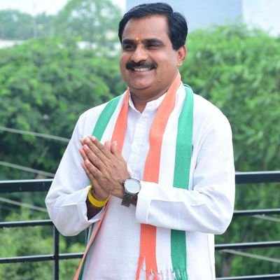 खिलचीपुर विधानसभा क्षेत्र से श्री <a href="/iPriyavratSingh/">Priyavrat Singh</a> जी।
 एवं राजगढ़ विधानसभा क्षेत्र से श्री <a href="/BapuInc/">Bapu Singh Tanwar</a> जी को कांग्रेस प्रत्याशी घोषित किए जाने पर बधाई शुभकामनाए।

भरोसा बरकरार
फिर से कांग्रेस सरकार

जीत की अग्रीम बधाई शुभकामनाए।💐💐