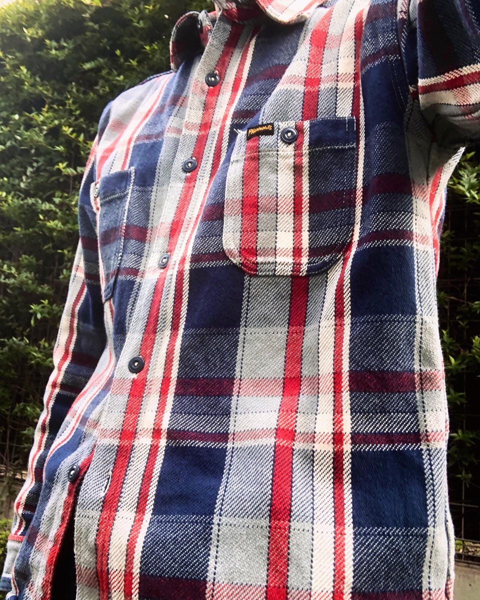 kunn_denim's tweet image. こんにちは♪

ダナーにフェローズネルシャツで
デニムはフラへで

#ダナー
#danner
#フェローズ
#pherrows
#フラットヘッド