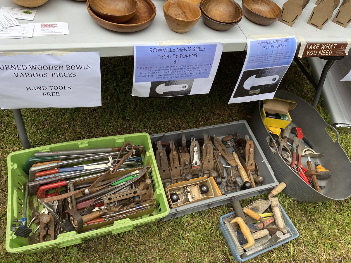 SPMS_Rowville's tweet photo. We had a stand at the #Rowville #Stringybark #Festival today. The Community Centre and surrounding grounds were abuzz with myriads of displays, food and, music. Our stand proved popular with carved wooden bowls and removable shopping trolly tokens along with free hand tools. https://t.co/hQ253pIOJW