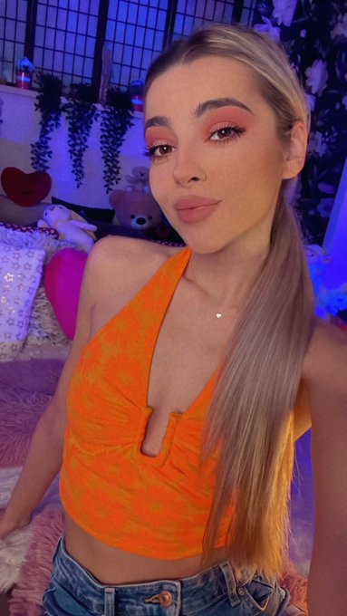 #EmotionalIntelligenceAwarenessMonth  I am online now. https://t.co/VAKjJaMPNQ  @Flirt4FreeGirls @F4FTraining<a href="/tag/emotionalintelligenceawarenessmonth"class="tags">#EmotionalIntelligenceAwarenessMonth</a>