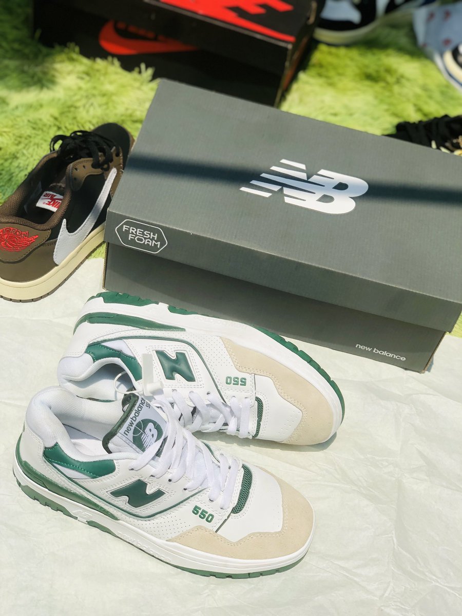 worldofkicksmw's tweet photo. New Balance 550 “White Green”
Price :MK78500(Boxed)
Order origin📍: SA🇿🇦
Delivery : Standard of 5 to 10 days
@worldofkicksmw
.
.
.
#theworldofkicksmw #newbalance550 #nb550whitegreen #newbalance550whitegreen #nb550 #sneakerculture #sneakerhead #malawifashion #malawi https://t.co/R0GblJ8gxe