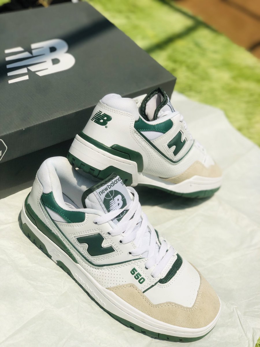 worldofkicksmw's tweet photo. New Balance 550 “White Green”
Price :MK78500(Boxed)
Order origin📍: SA🇿🇦
Delivery : Standard of 5 to 10 days
@worldofkicksmw
.
.
.
#theworldofkicksmw #newbalance550 #nb550whitegreen #newbalance550whitegreen #nb550 #sneakerculture #sneakerhead #malawifashion #malawi https://t.co/R0GblJ8gxe