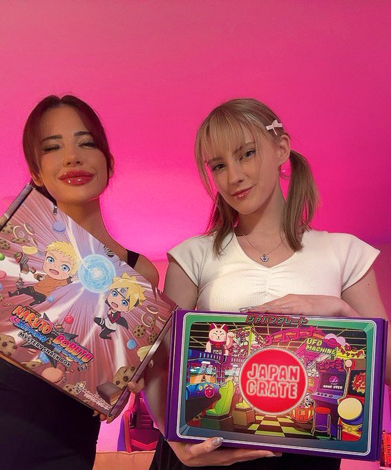 I&rsquo;m streaming live with @TheSabinaBella!!   My twitch account is melbabie 💖💖💖 https://t.co/TVWhFnnXOM<a class="tags" target="_blank" title="On Twitter" href="/?out=eyJ0eXAiOiJKV1QiLCJhbGciOiJIUzUxMiJ9.eyJpYXQiOjE3MTk1NzIwOTUsImlzcyI6InR3cG9ybnN0YXJzLmNvbSIsIm5iZiI6MTcxOTU3MjA5NSwiZXhwIjoxNzUxMTA4MDk1LCJyZWRpcmVjdF91cmwiOiJodHRwczovL3R3aXR0ZXIuY29tL1RoZVNhYmluYUJlbGxhIn0.gjSVKJmwR8QqJBQ477ahKIy2OnkdbSyazdpw-Q338bKJMF_bEJ76VsAYV5GNt_hNAhSGDyPVcxll9Ytw2XZYVQ">@TheSabinaBella</a>