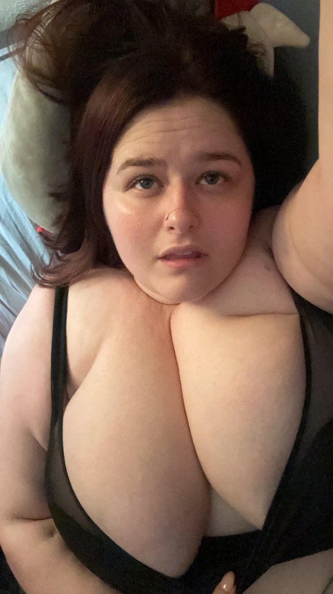 explorethewitch's tweet photo. Gimme something to suck on? https://t.co/23CAqClGCd