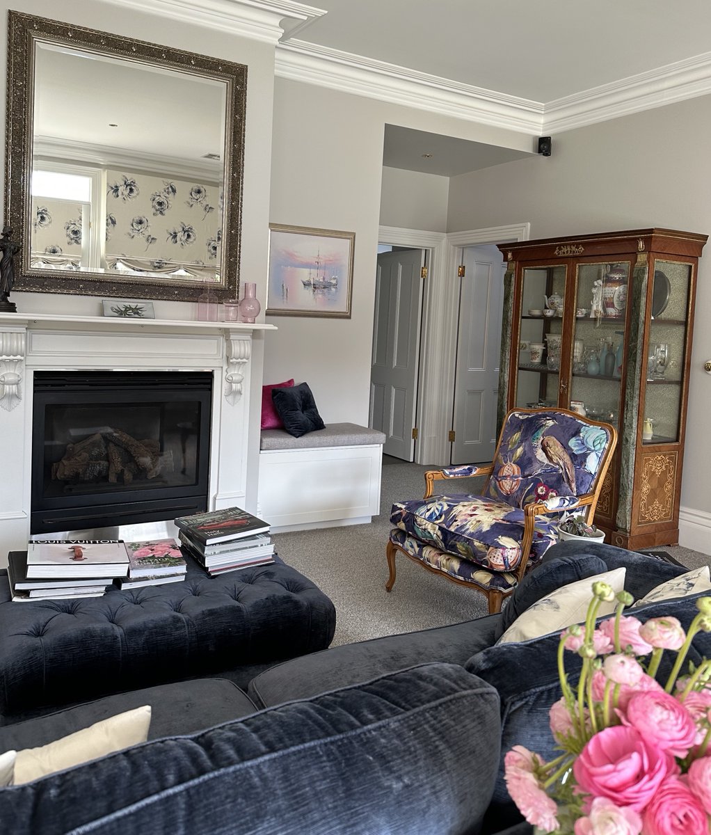 DesignInsideAu's tweet photo. An amalgamation of gorgeous antiques set the pace, for relocation, additions, room relationship changes and a total revamp throughout. "Age" brings history and many of my clients don't part with, but absorb treasures. Its not uncommon at all! Greys and white paint create a... https://t.co/AWrZiYXtmF