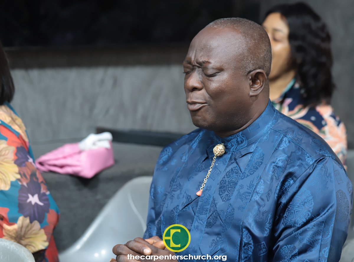 TCCPH's tweet photo. 🎶 You're the only Holy One oh God 
You're the Mighty One oh God 
Lord You reign supreme 
above all other gods 
You will never change
Age to age the same
Everlasting Father we worship You
#Worship #WorshipService #FirstService #OurSeasonOfFlourishing #eChurch #ChurchWithoutBorder https://t.co/2UM8uCWof1