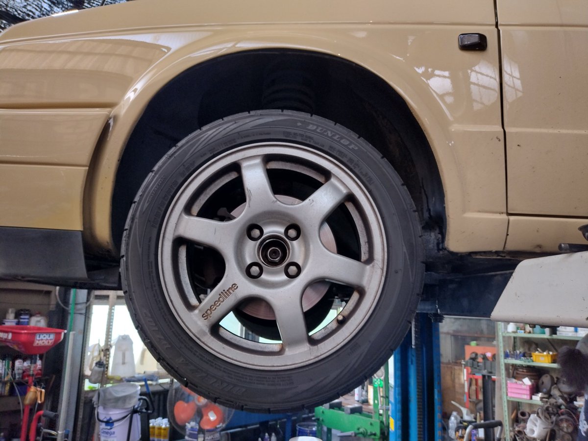 dev_stderr's tweet photo. オイル交換へ
リアタイヤに削れが😱
#vw #vwlife #vwgolf #vwgolf2gti #vwgolf2gti16v
#vwgolfmk2 #vwgolfmk2gti #vwgolfmk2gti16v
#vwgolfmk2 #vwgolfmk2gti #vwgolfmk2gti16v
#a2golf #a2golfgti #a2golfgti16v #golf2gti
#youngtimer #youngclassic #spinninggarage https://t.co/QYVQRDegSI