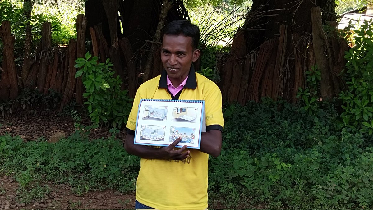 Avdheshsingh_'s tweet image. Great Expression of Volunteer face during community awareness and using BCC materials of #Embed Project at Bastar district !
#Embed2EndMalaria
#MalariaFreeIndia
#FamilyHealthIndia
@nhmcg @HealthCgGov @DPRChhattisgarh @FamilyhealthIn @sksomya @rajesh_amh