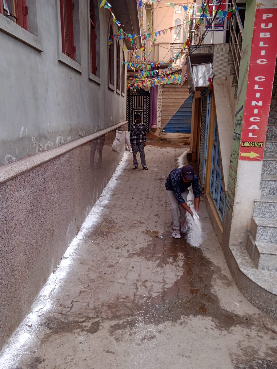 CouncilDoda's tweet photo. 🌟 Municipal Council Doda is gearing up for the Navratra festival with a special cleanliness drive around our temples! Let's keep our sacred spaces pristine and welcome the festivities with a clean heart. 🕊️🪔 #Navratra #CleanDoda #swachhDoda @diprjk @vishesh_jk @PuneetSharma75 https://t.co/n0BTa5hrRZ