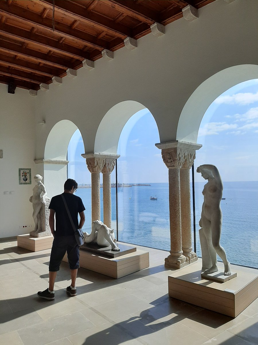 JuanCalera79's tweet photo. Robado mediterráneo.
#sitges #museomaricel #cauferrat https://t.co/qcA3N9zLsQ