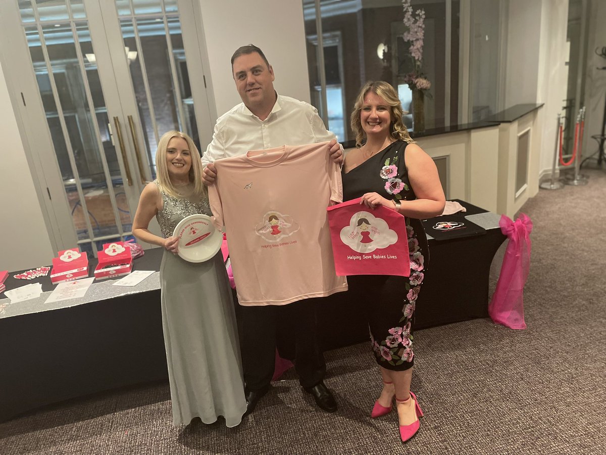 CBrogan_MedLaw's tweet photo. The light in the darkness.
It comes from love and courage. ๐
Sending so much love to @LibbyMaesAngels as they mark 10 years. Privileged to be at #LibbysBall2023 ๐โจ
#doingitforlibby
#neonatal #fundraising #babylossawarenessweek
@No5Chambers @lmacklin_IM @lauramarie1001 https://t.co/TI61q6zOSa