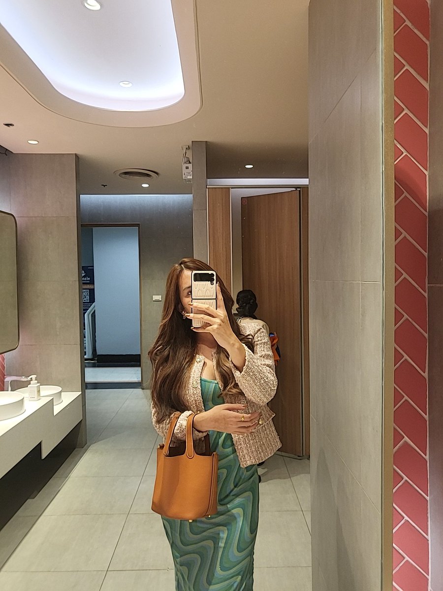 NanoProcom37883's tweet photo. ไปกันได้ เธอไปปะ^_^ 

วิวคลอขายคลิปแอดไลน์ tangmo4789 https://t.co/tjYV6KmXxe