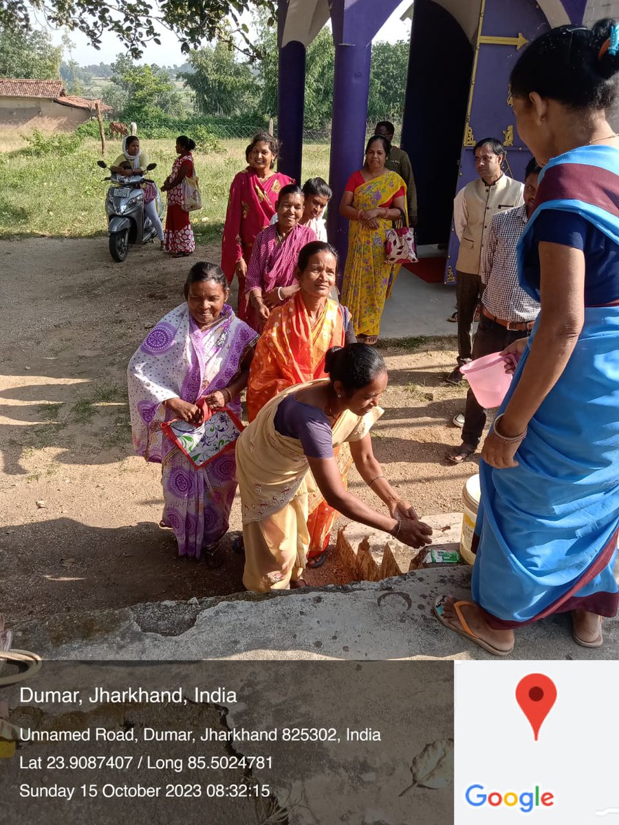sandeep061185's tweet photo. Team #churchu and #Muhru  observed #GlobalHandwashingDay and #CleanHandsareWithinReach, to keep up with other handwashing efforts around the world! by our Jal Shahiya Didi's. @cinicell @jjmjharkhand  #Jharkhand https://t.co/CF7vyy6pKN