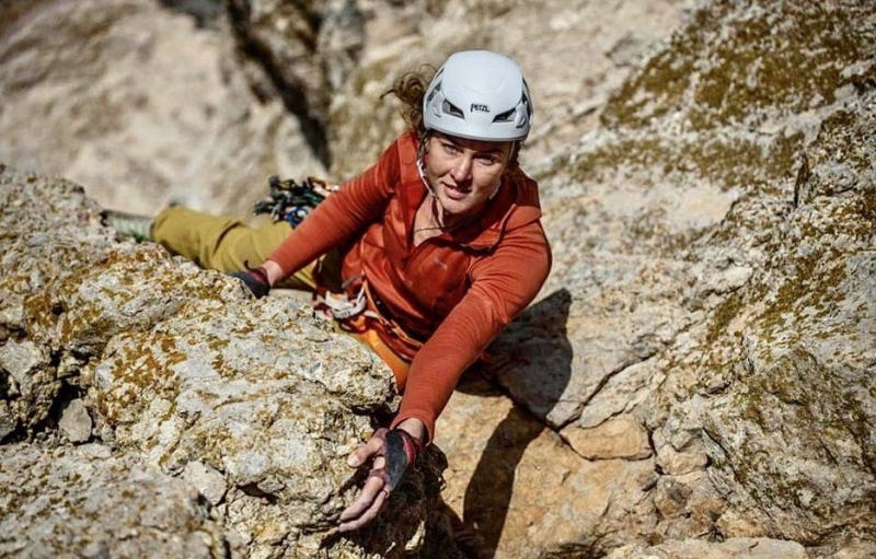 EverestToday's tweet image. Missing Russian woman climber spotted above 6,000m on Dhaulagiri I. More: buff.ly/46qgkQC