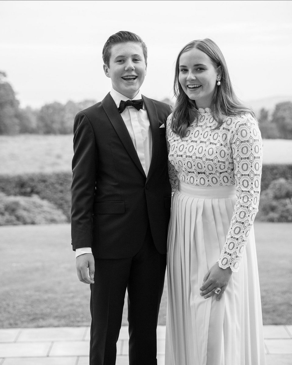 Periodisk tabel med elementer vægur kemiske symbol... – Grandado, image size:959x1200