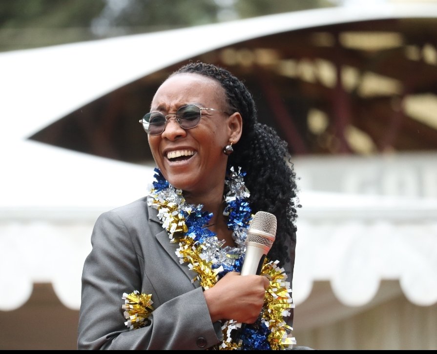 ViridianaWasike's tweet photo. I had the distinct honor of representing @NGAAF_KE CEO @RoySasaka at the launch of affirmative action initiatives in #NGAAFInKericho 
Hon @Beatricekemei_ #MamaYao exemplary &amp; deliverate inclusive leadership ensures AAGs move together
Better Today
Better Everyday
Better Together https://t.co/UlHTKUND7c
