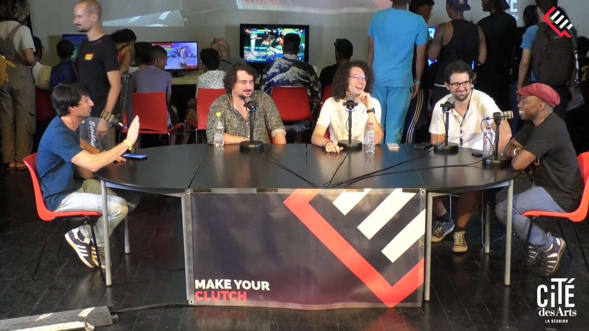 Énorme événement hier à la <a href="/CiteDesArts974/">LaCitéDesArts</a> avec <a href="/lamaisonotaku/">Maison Otaku</a> ! <a href="/Bouftang/">collectif bouftang</a> remercie toute l'orga, <a href="/makeyourclutch/">Make Your Clutch 🇷🇪</a> et <a href="/GamingLakour/">Gaming La Kour</a> pour ces beaux moments passés ensemble ! Un grand merci à <a href="/MartinFaliu/">Martin Faliu</a> , JMA Kabeya, <a href="/AlblessGG/">Albless</a> et <a href="/BaxRodolphe/">Rodolphe Bax</a> pour ce talk mémorable ! À refaire !