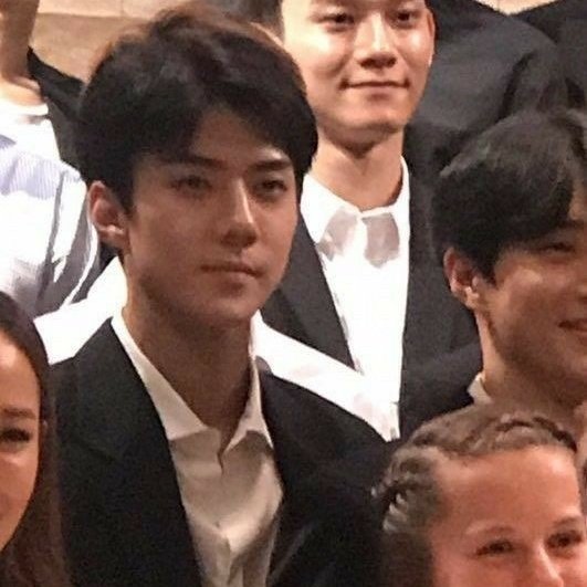SEHUNL00K's tweet photo. lq pics but he is so handsome https://t.co/RRnJeO3bmH