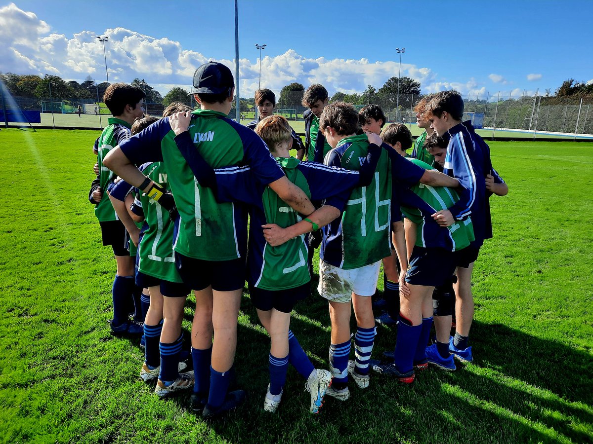 KSBLyonHouse's tweet photo. Well played #KSBLyon #KSB3rdForm and #KSB4thForm in the inter-house #KSBFootball.
A good afternoon and they came 2nd. #KSBCommunity
@KingsBruton @KSBLyonHouse https://t.co/iuk3AdB1bK