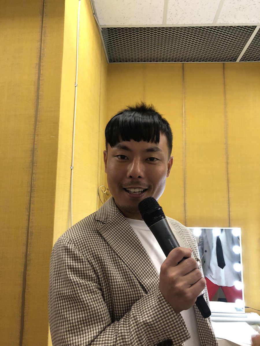 Sle_pan's tweet photo. 「THE COVER SHOW vol.７」

非常に盛りあがっております！
相変わらずの大歓声に
うちの大五郎もツヤツヤしてます！

#カバショ７
#スレンダーパンダ
#今日覚えた言葉はキッチ
#毎度豪華なお弁当
#大五郎
#子連れ狼 https://t.co/WWzxHCgmg2