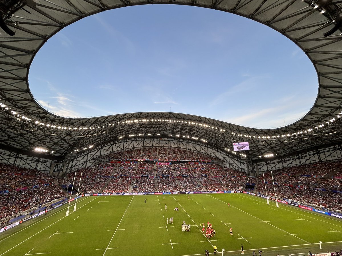 XavierRighini's tweet photo. Ravi d’avoir accompagné hier les membres @parnasse à l’@orangevelodrome pour assister au quart de finale Pays de Galles 🏴- Argentine 🇦🇷 #coupedumonde #rugby #evenements #exclusifs #cercle https://t.co/dYpBfURbTg