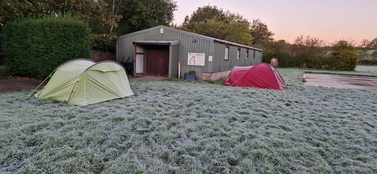 So it was a 🥶🥶 night ! But all ok 😬 and a beautiful day for a hike today 😎@garstanguiding <a href="/Girlguiding_NWE/">Girlguiding North West England</a> @LancsNW