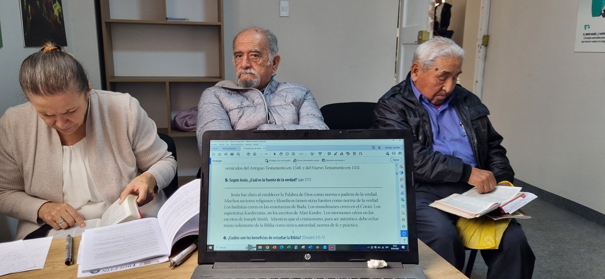 FSOPLAPUCO's tweet photo. Seguimos captando amigos de esperanza para estudiar la biblia. 🙏🙏🙏  @nuevotiempored @NuevoTiempoPeru @rembertosarzuri @AnthonyAraujoR @AdventistaMiCOP @Pr_MichaelRojas https://t.co/JCDYehpGiz