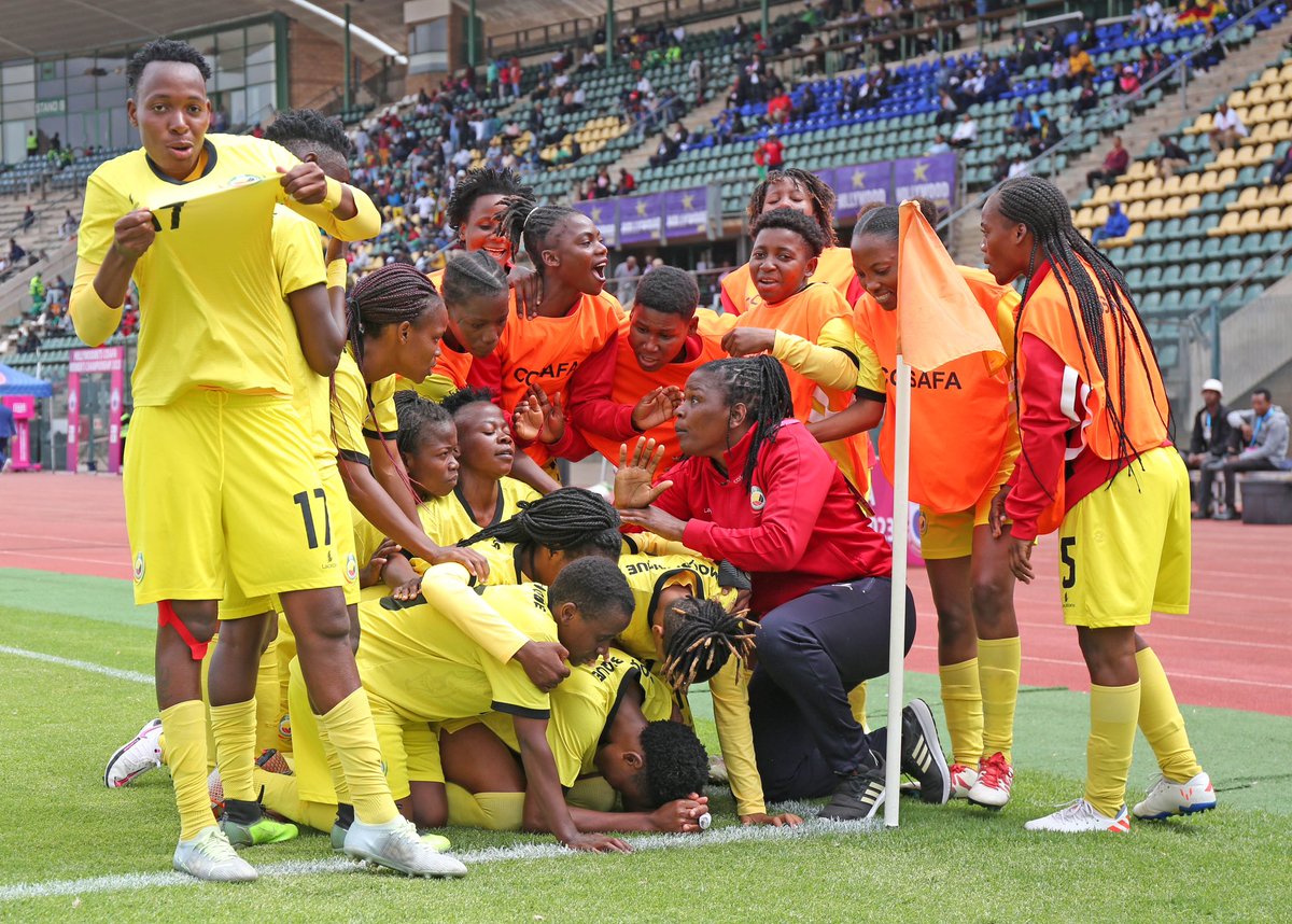 bbkigalifm's tweet photo. #CosafaCup2023 ||Women
FT 🇿🇼Zimbabwe0⃣➖2⃣Mozambique🇲🇿
⚽Moçambique 87'
⚽️Manuel 90'
Ikipe y'igihugu ya Mozambique y'abagore yegukanye umwanya wa Gatatu, mu irushanwa ry'ibihugu ry'amakipe yo mu karere ka Afrika y'amajyepfo
#SimplySports https://t.co/ZiE5jMk1Ej