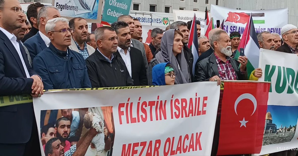 ihsankocatr's tweet photo. İsrail'in Filistin'e uyguladığı büyük zulmü, vahşeti ve soykırımı protesto etmek amacıyla #Malatya 'daki Sivil Toplum Kuruluşları tarafından düzenlenen mitinge katıldık.

#FilistineDestek  🇹🇷🇵🇸
#Malatya https://t.co/uLoJonCbZd
