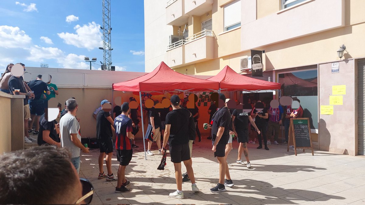 De nuevo <a href="/eldanorte94/">ELDA NORTE '94</a> y <a href="/JoveElx82/">Jove Elx</a> juntos un Domingo de fútbol....amistad duradera e inquebrantable