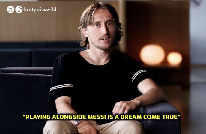 Football Pictures That Go Wild tweet media