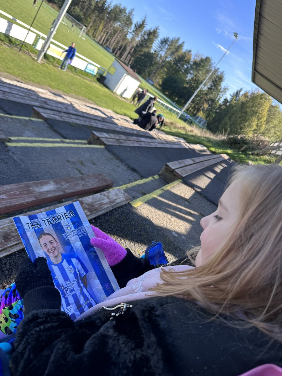 ahey93's tweet photo. Little lady is ready 😍 @HTAFCWomen https://t.co/2lzoULhi7w